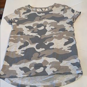Girl’s Old Navy Camo Top. Size 14. NWOT